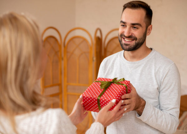 Trouver le cadeau parfait pour un homme généreux mais exigeant